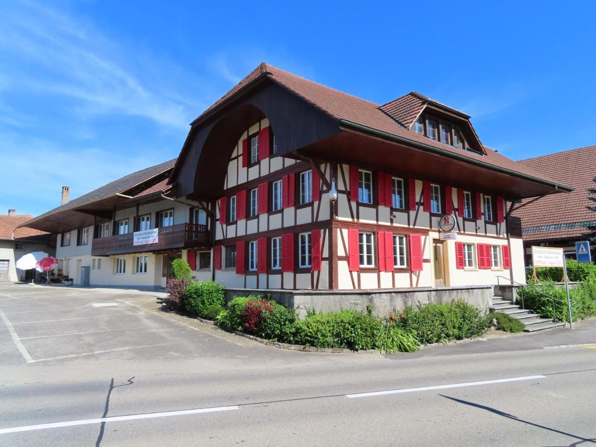 Gasthof Schwanen Radelfingen Exterior photo